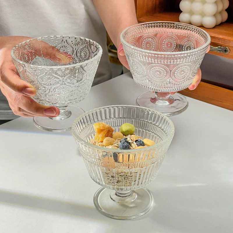 Kitchen Gadgets Vintage - Tazza di vetro con fiore in