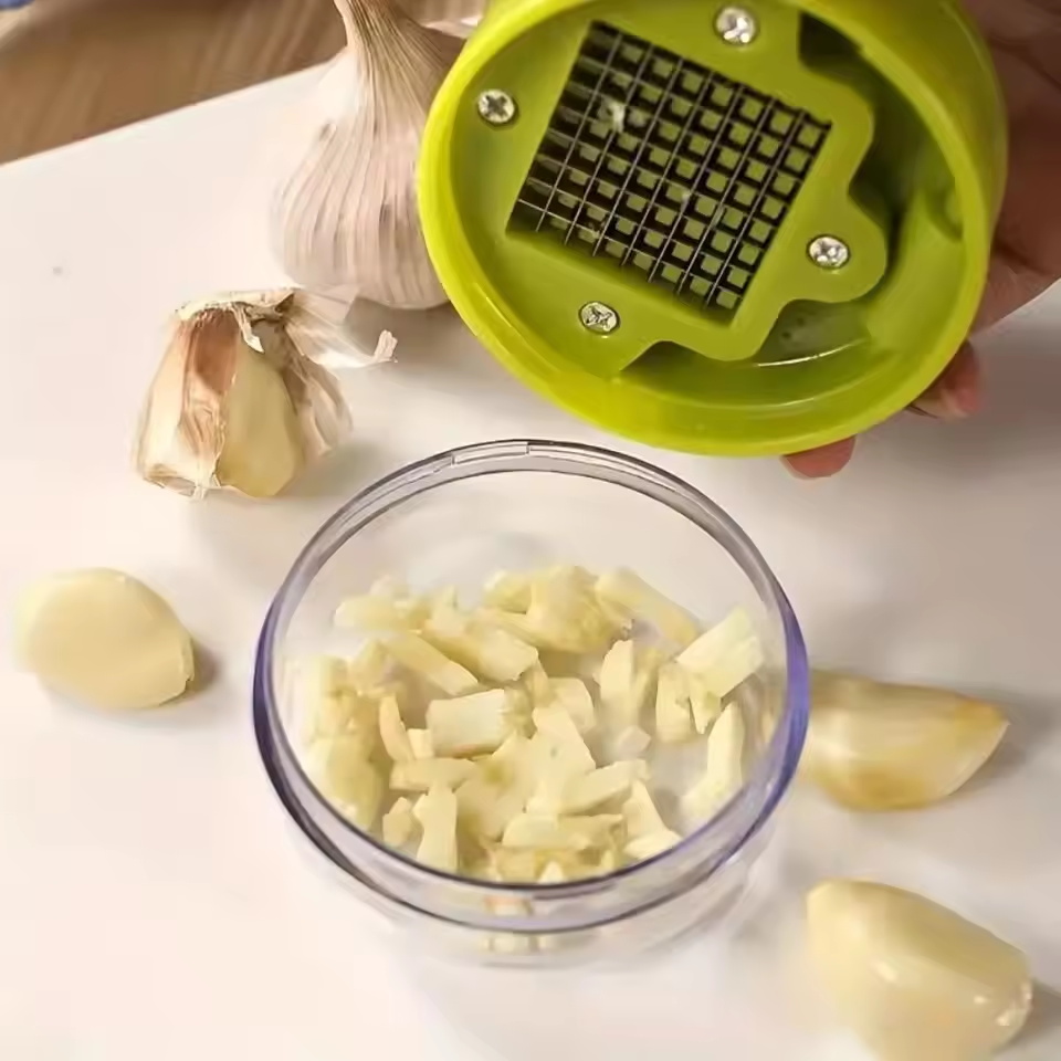 Tritatutto Manuale per Aglio c - Kitchen Gadgets Peeler recensione e prezzo